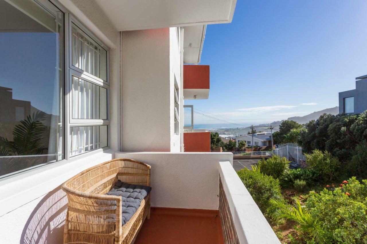 Camps Bay Holiday Apartments كيب تاون المظهر الخارجي الصورة