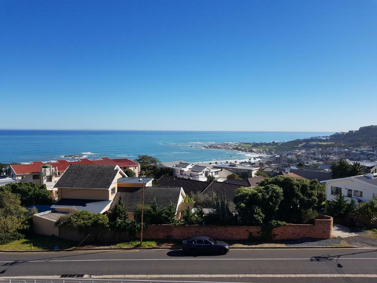 Camps Bay Holiday Apartments كيب تاون المظهر الخارجي الصورة