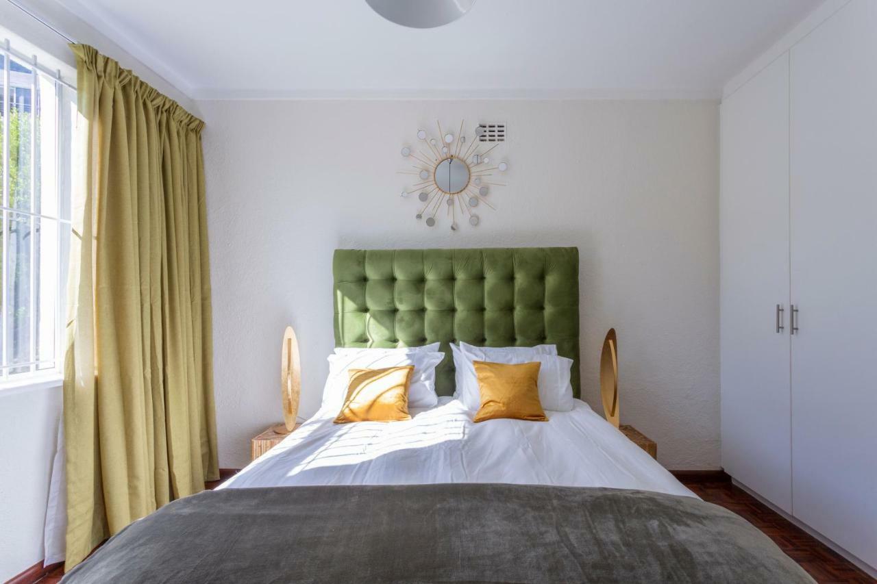 Camps Bay Holiday Apartments كيب تاون المظهر الخارجي الصورة