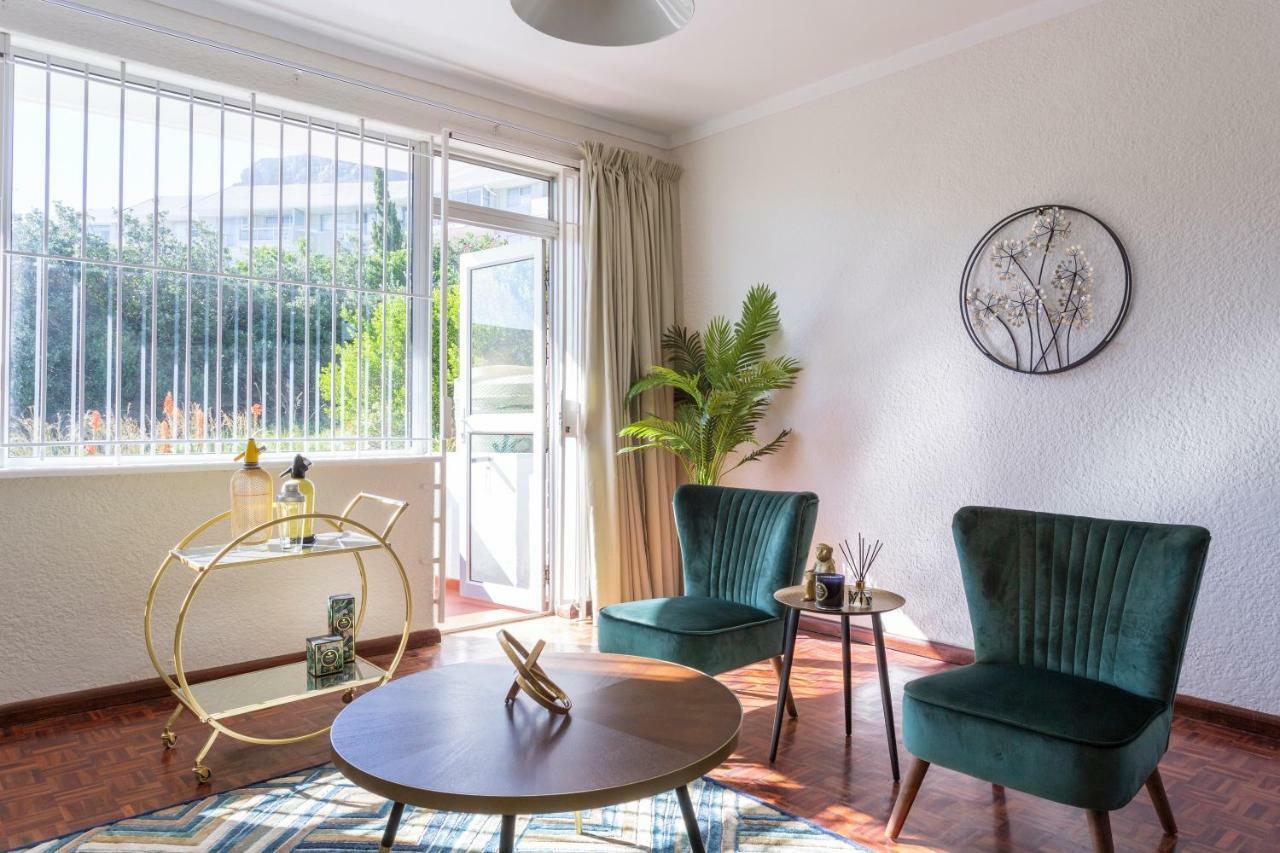 Camps Bay Holiday Apartments كيب تاون المظهر الخارجي الصورة