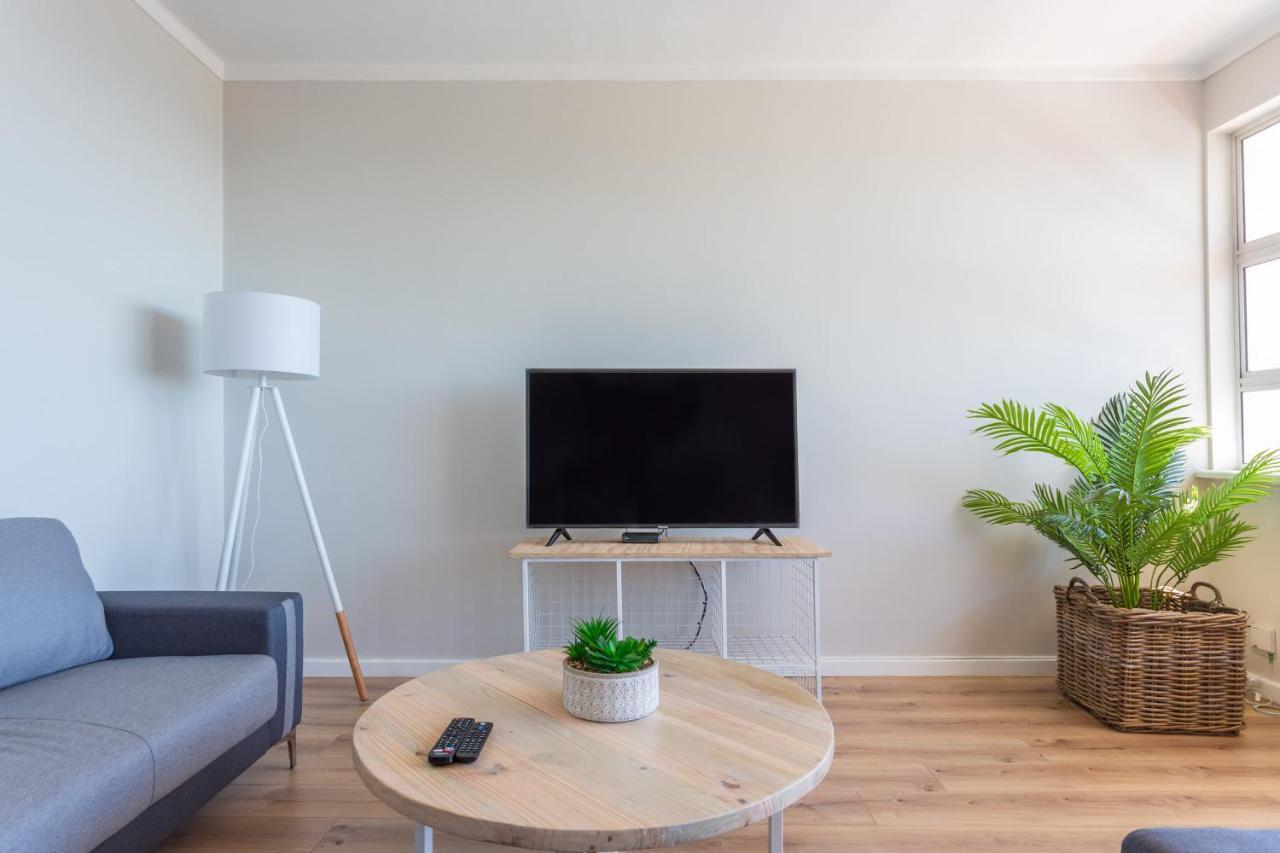 Camps Bay Holiday Apartments كيب تاون المظهر الخارجي الصورة