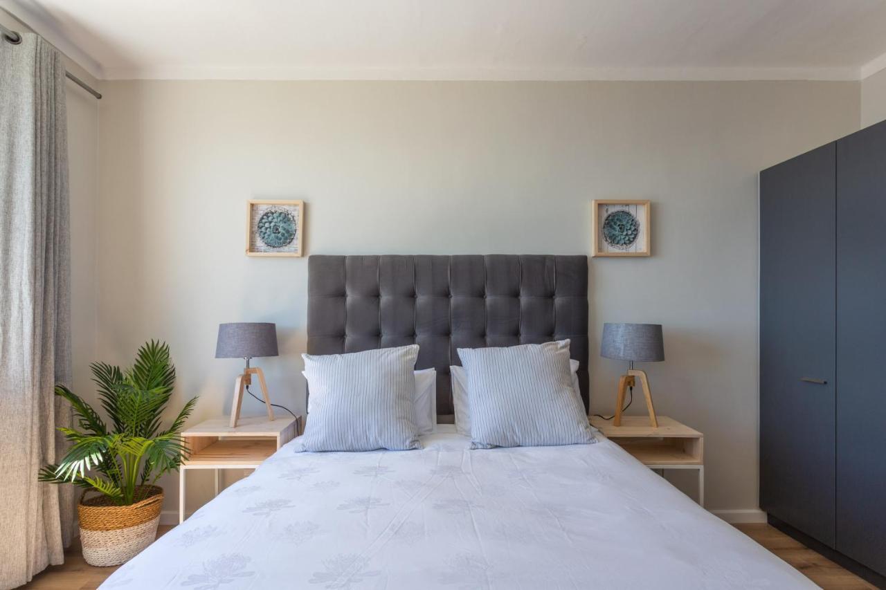 Camps Bay Holiday Apartments كيب تاون المظهر الخارجي الصورة