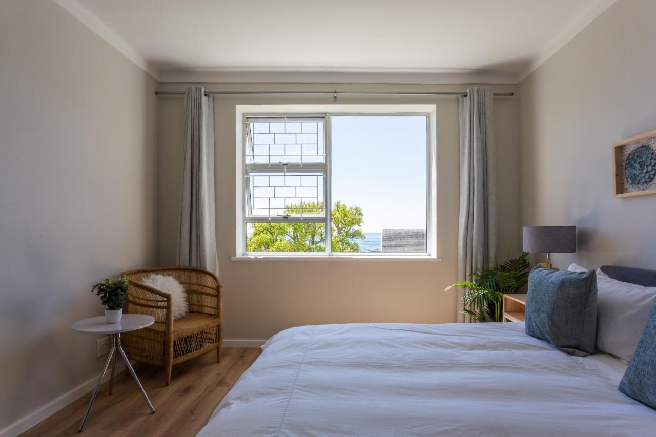 Camps Bay Holiday Apartments كيب تاون المظهر الخارجي الصورة