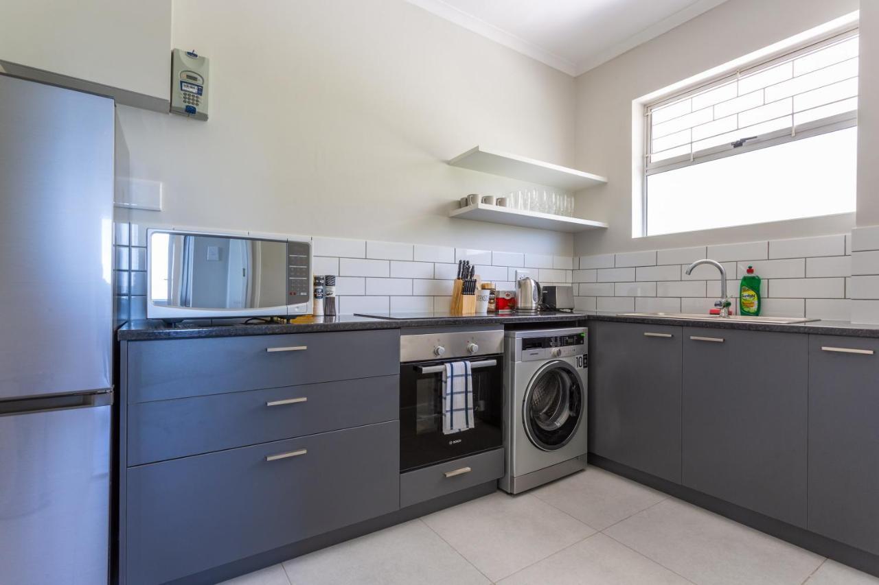 Camps Bay Holiday Apartments كيب تاون المظهر الخارجي الصورة