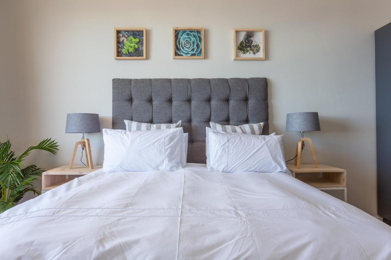 Camps Bay Holiday Apartments كيب تاون المظهر الخارجي الصورة